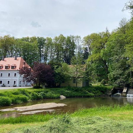 Landhotel Kahrmuehle Pressath Экстерьер фото