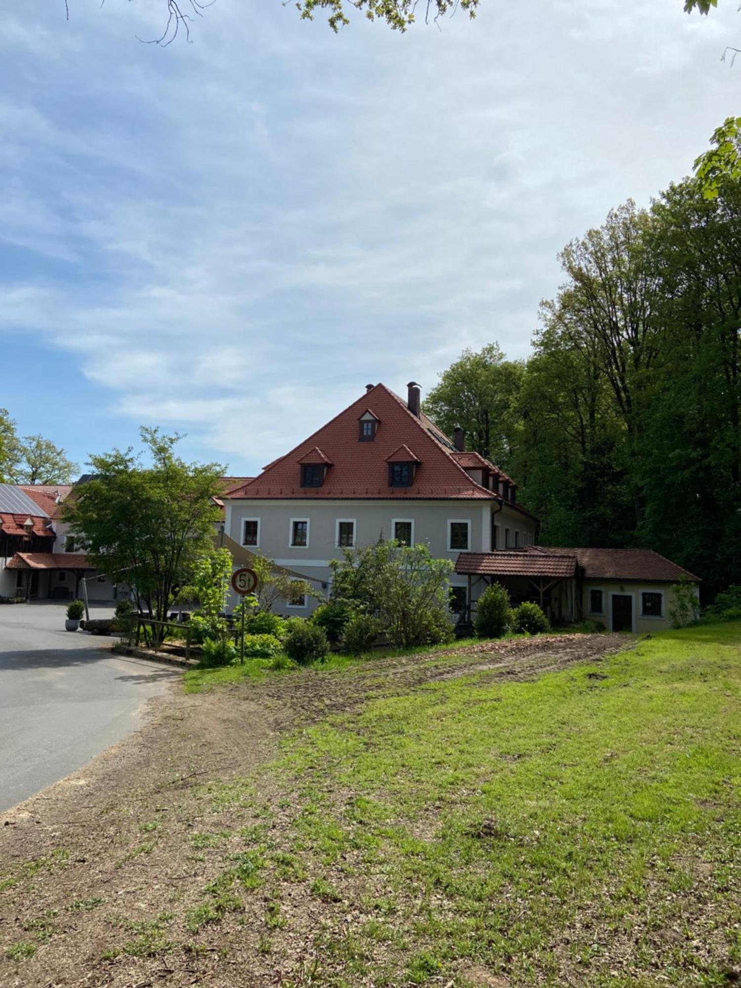 Landhotel Kahrmuehle Pressath Экстерьер фото