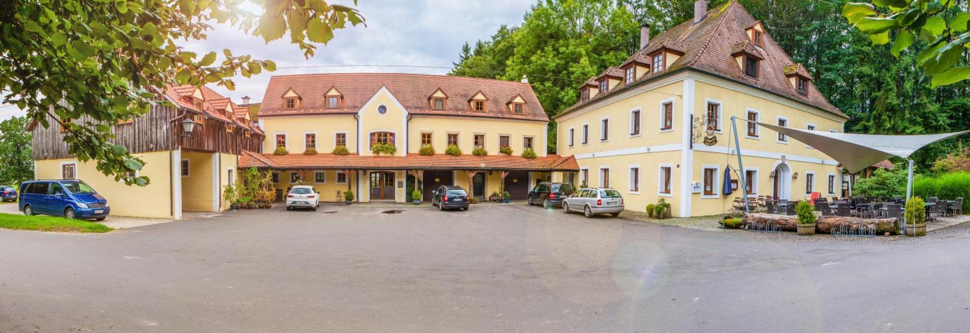 Landhotel Kahrmuehle Pressath Экстерьер фото